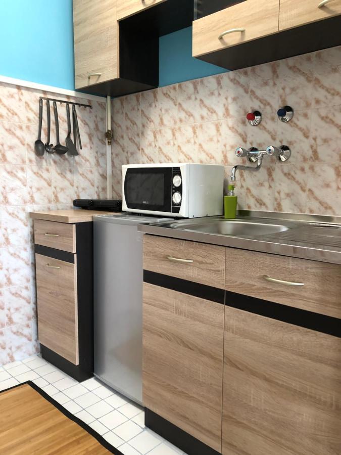 Dombóvár Happy Bunnies Apartman I - Gunarasfurdo מראה חיצוני תמונה