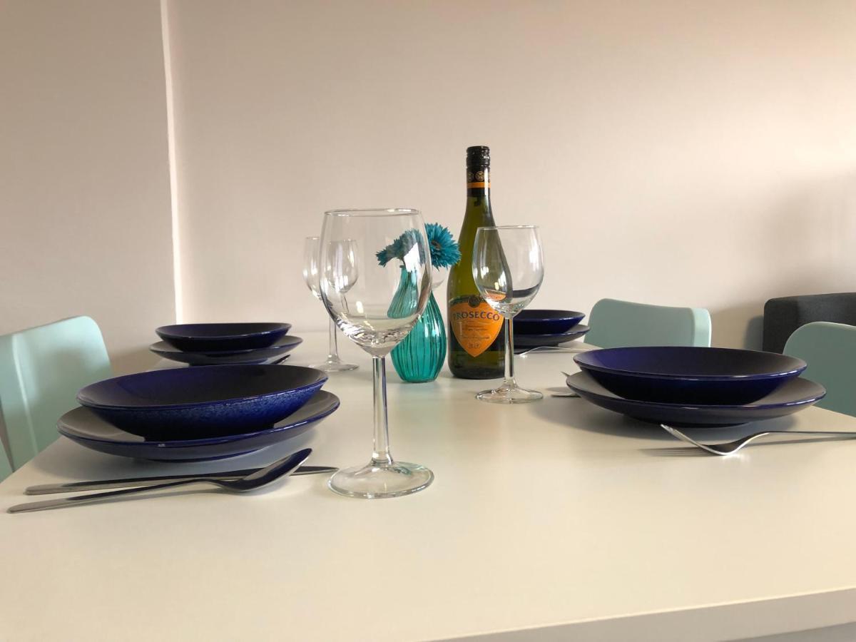 Dombóvár Happy Bunnies Apartman I - Gunarasfurdo מראה חיצוני תמונה